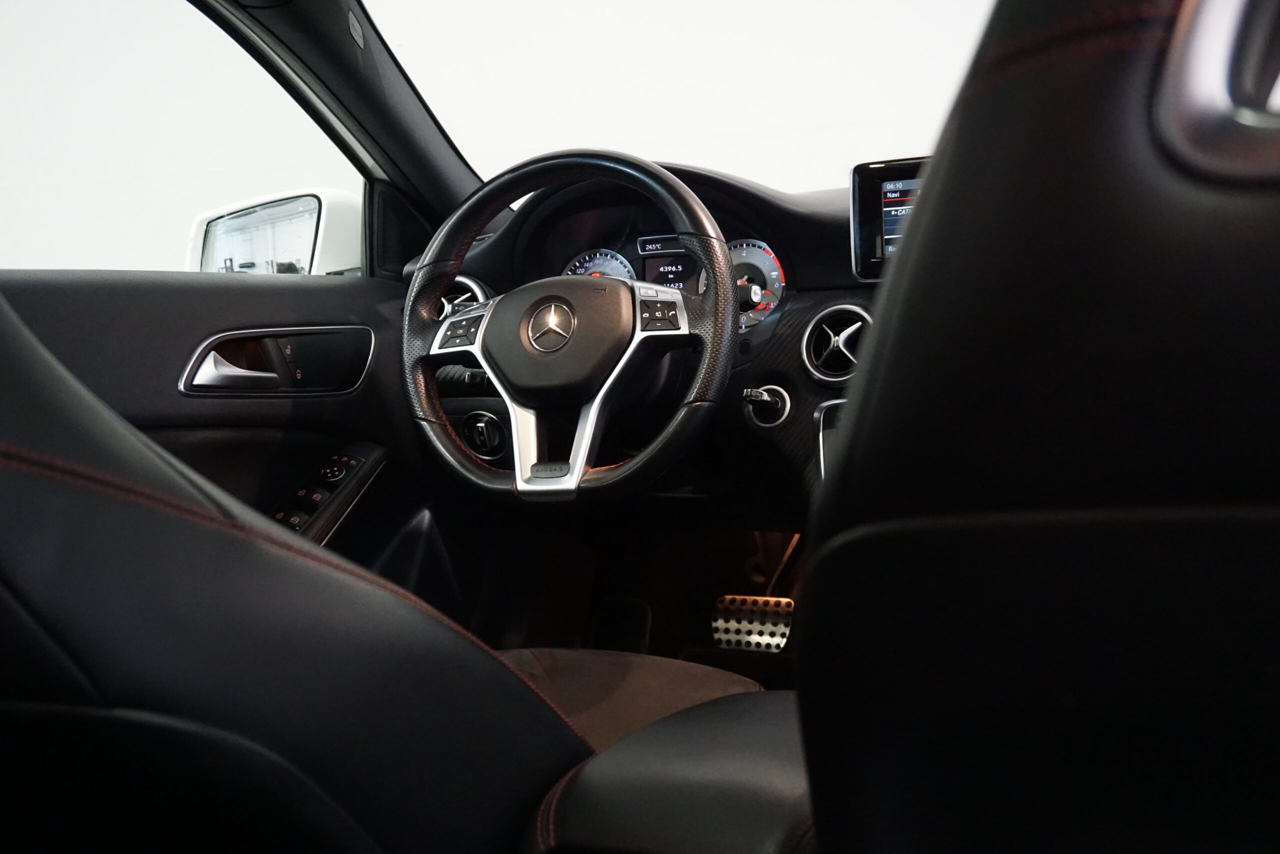 Mercedes-Benz A200d 2.2D 136CV AMG-Line