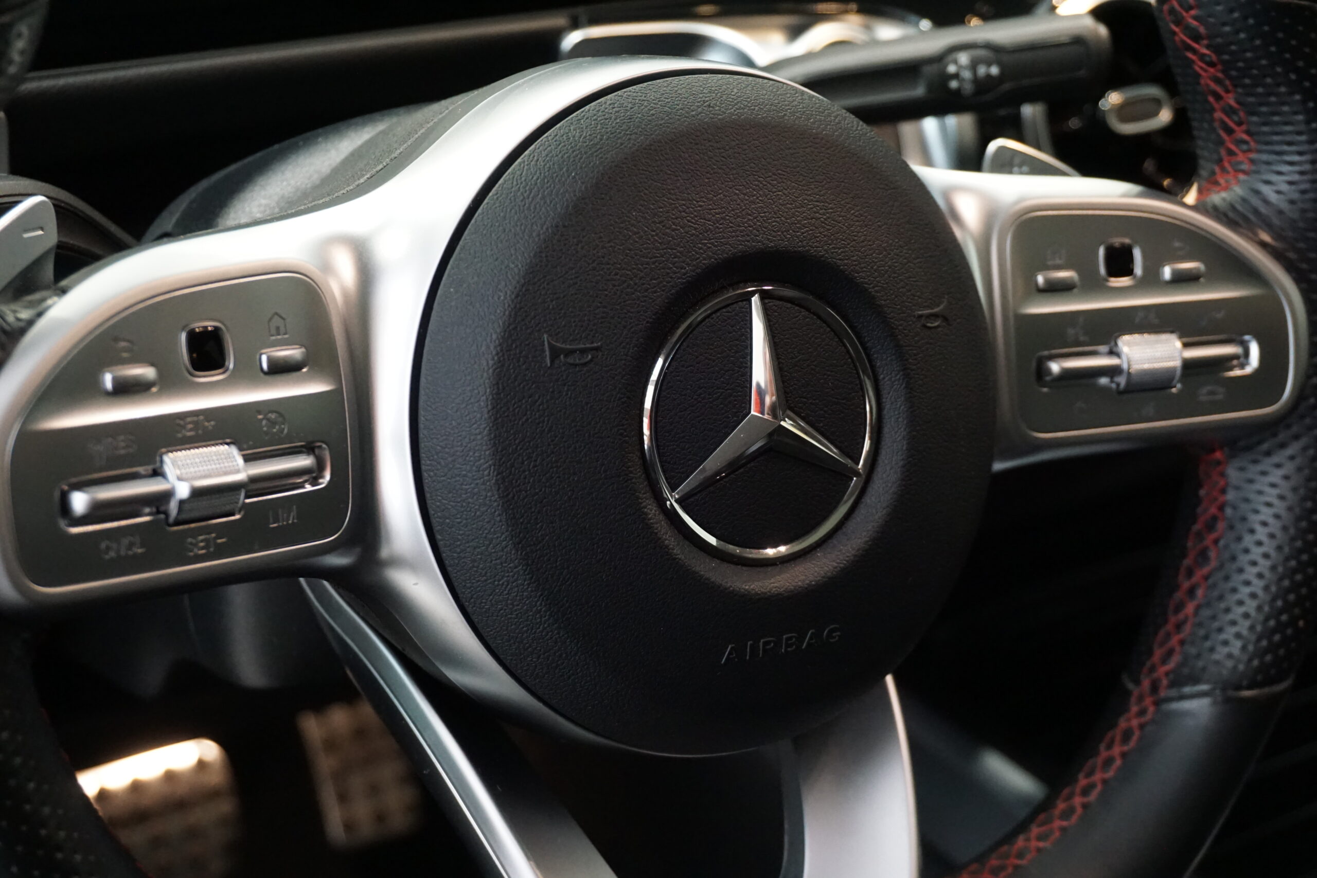 Mercedes-Benz GLB200d 2.0D 150CV AMG Line