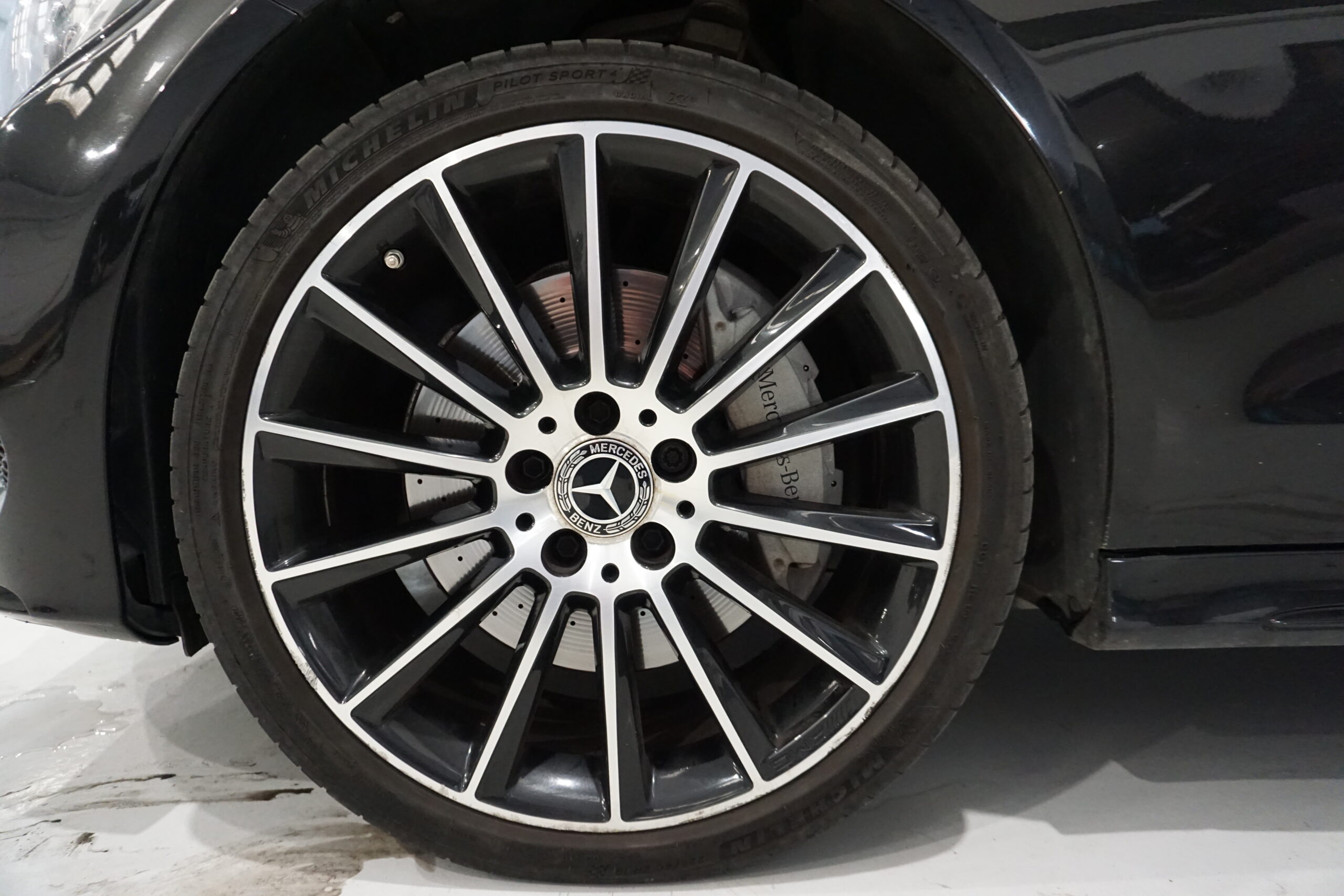 Mercedes-Benz C250d Coupe 4-Matic AMG-Line Airmatic