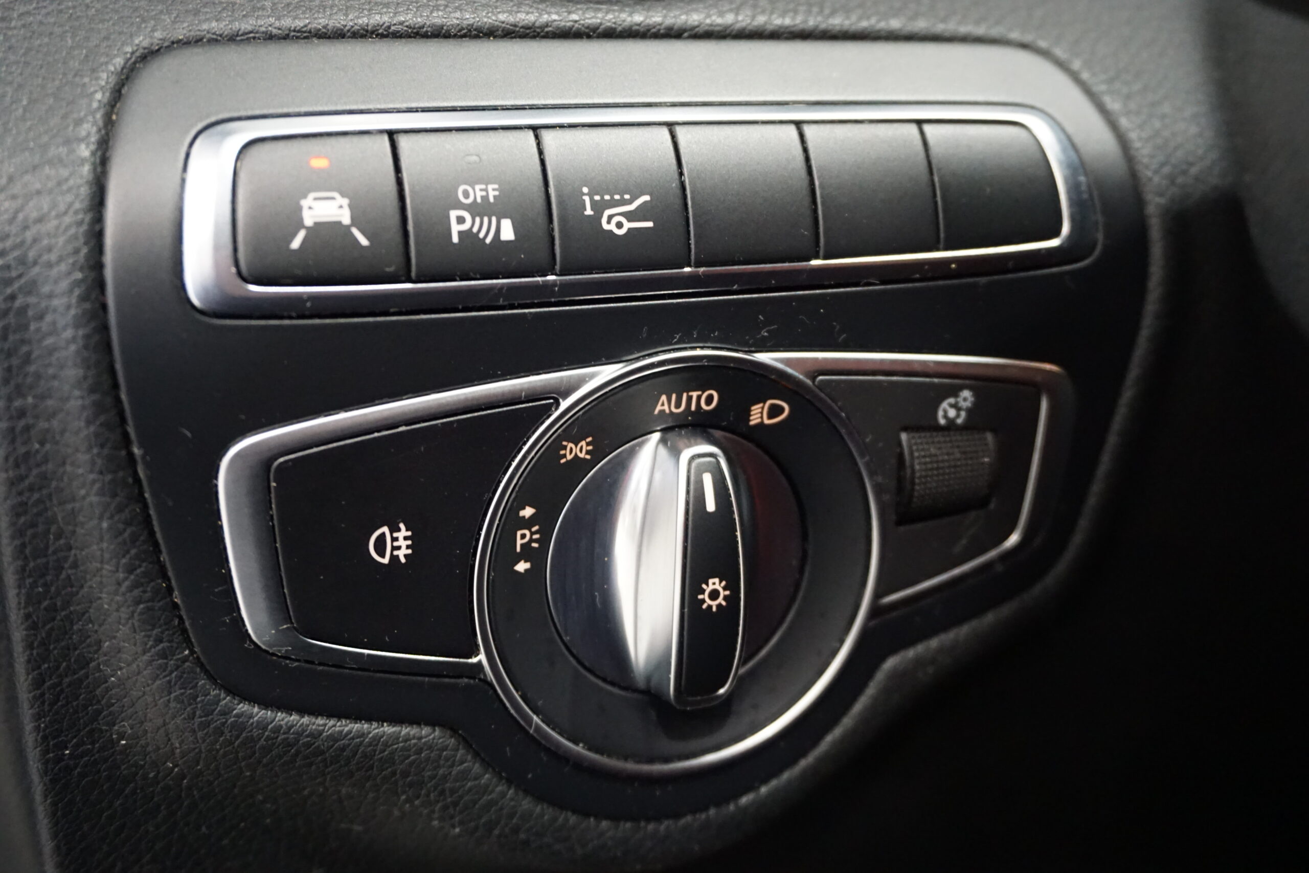 Mercedes-Benz C250d Coupe 4-Matic AMG-Line Airmatic