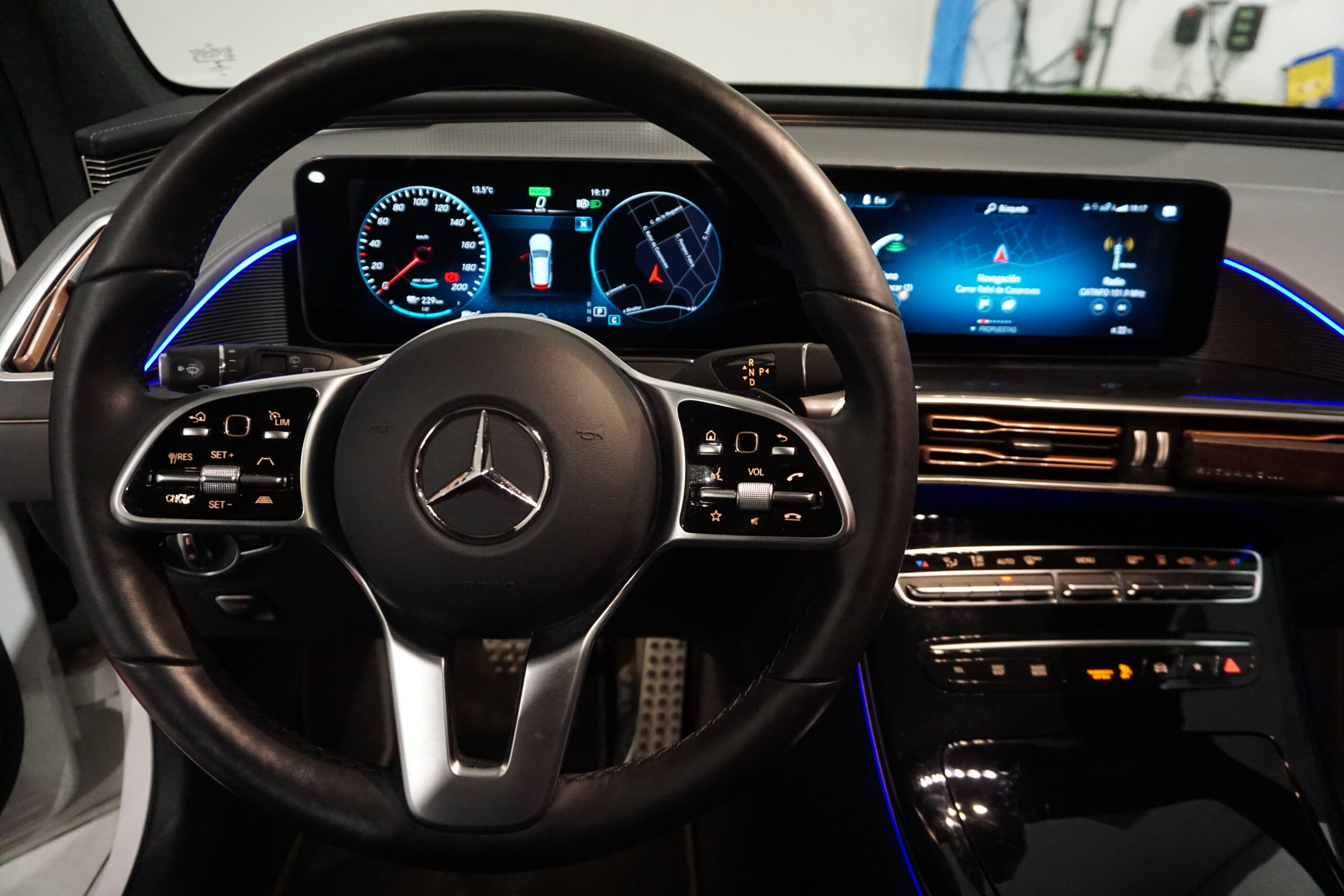 Mercedes-Benz EQC400 4Matic AMG-Line 408CV