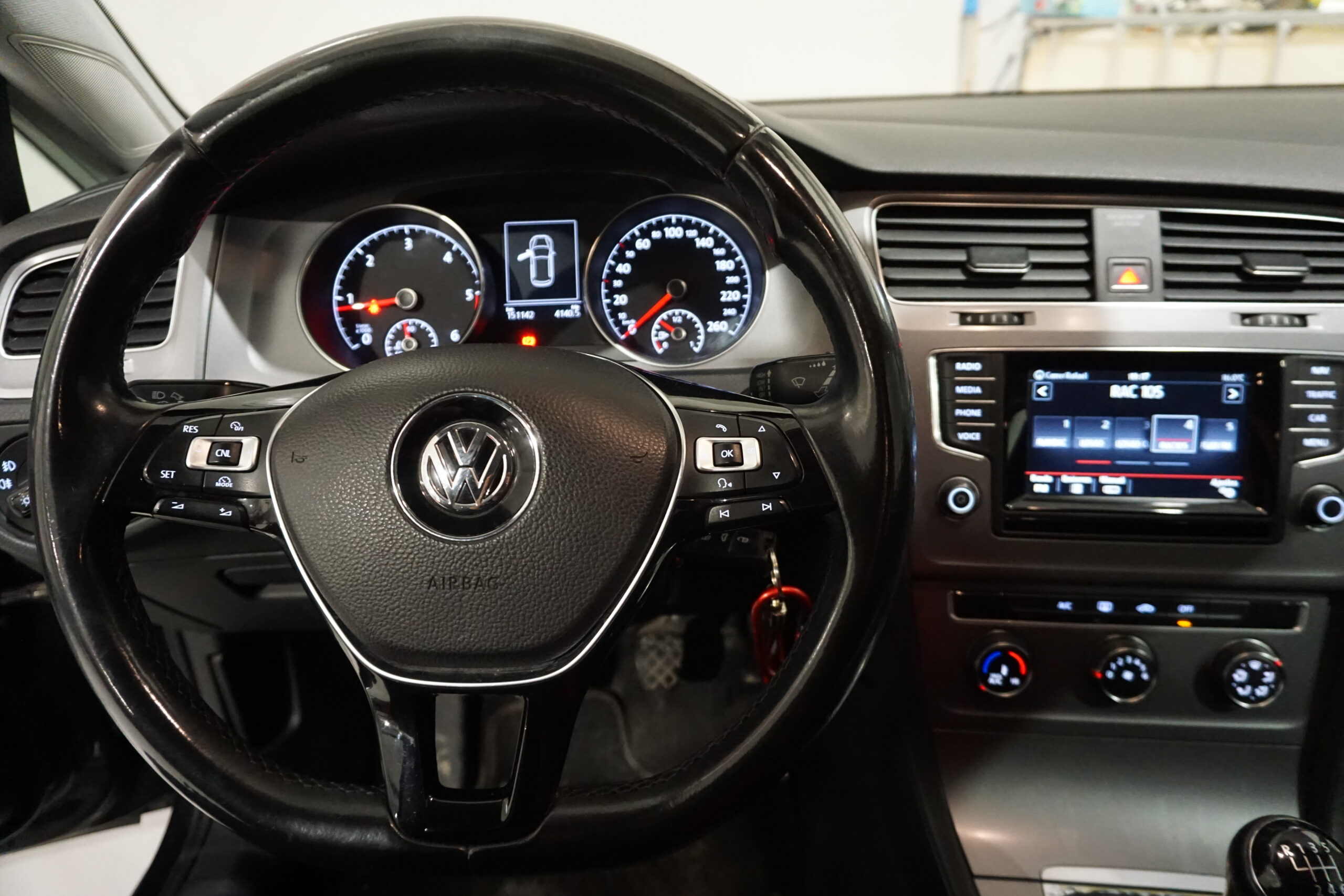 Volkswagen Golf 1.6TDI 105CV Advance