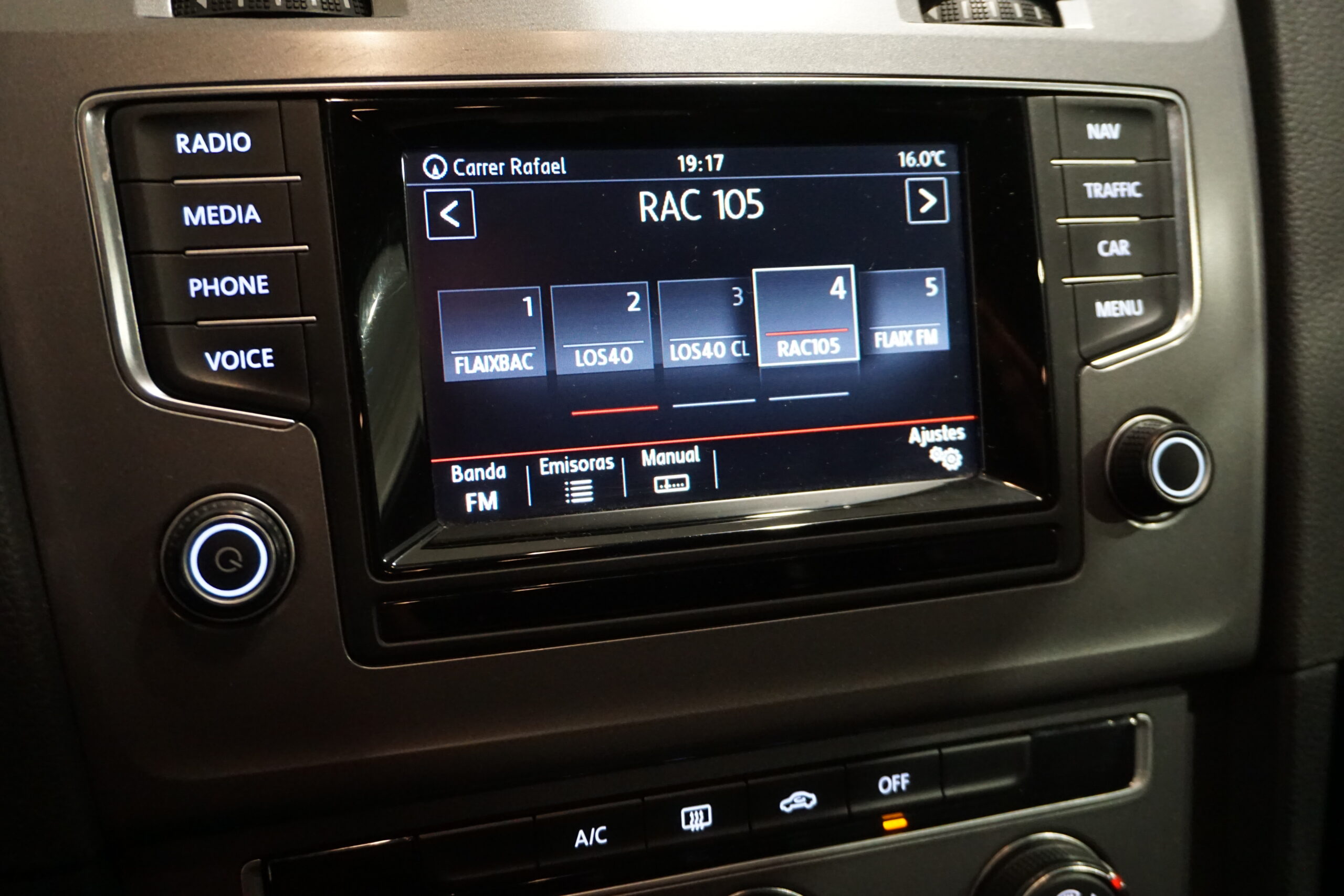 Volkswagen Golf 1.6TDI 105CV Advance