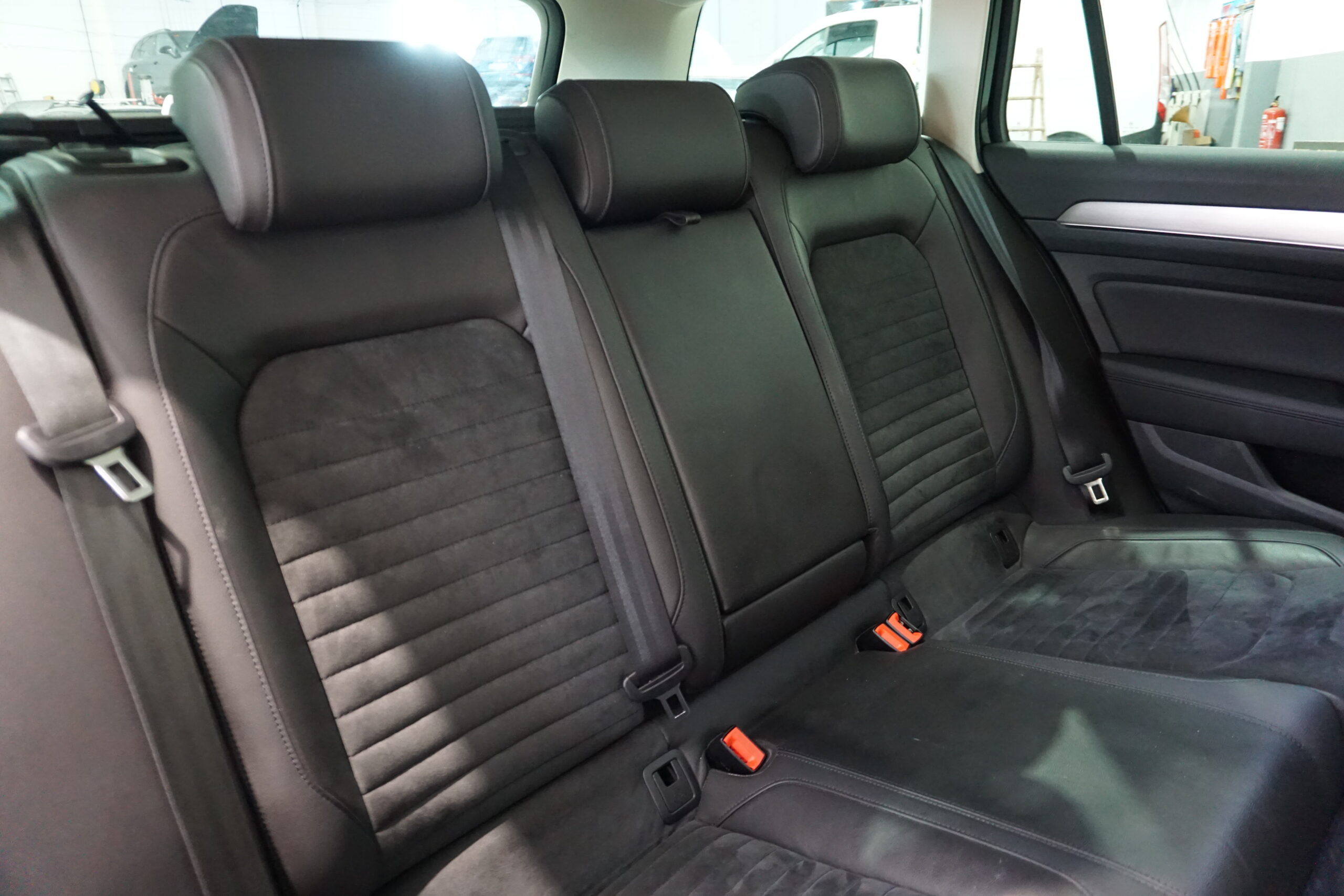 Volkswagen Passat Variant 2.0BiTDI 240CV Highline