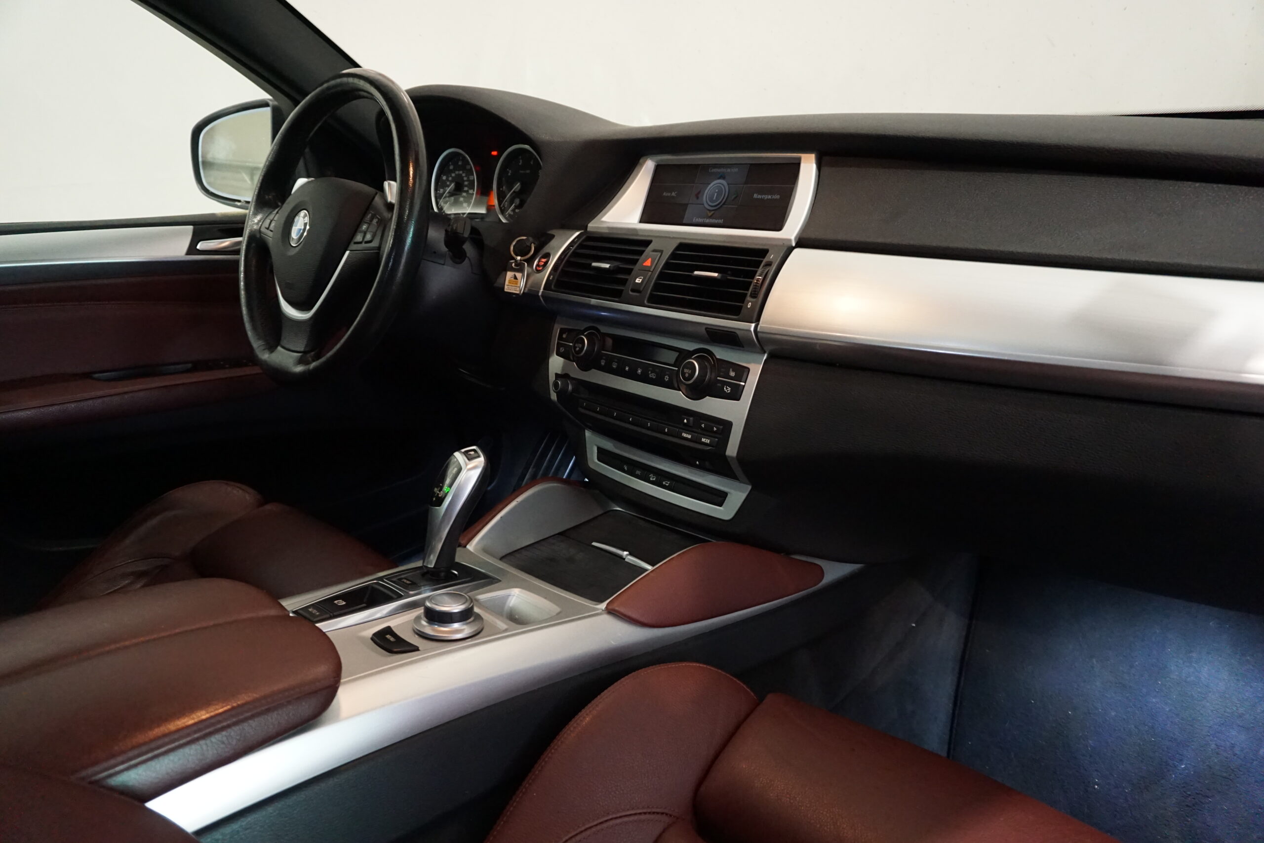 BMW X6 50i 4.4TT 408CV X-Drive