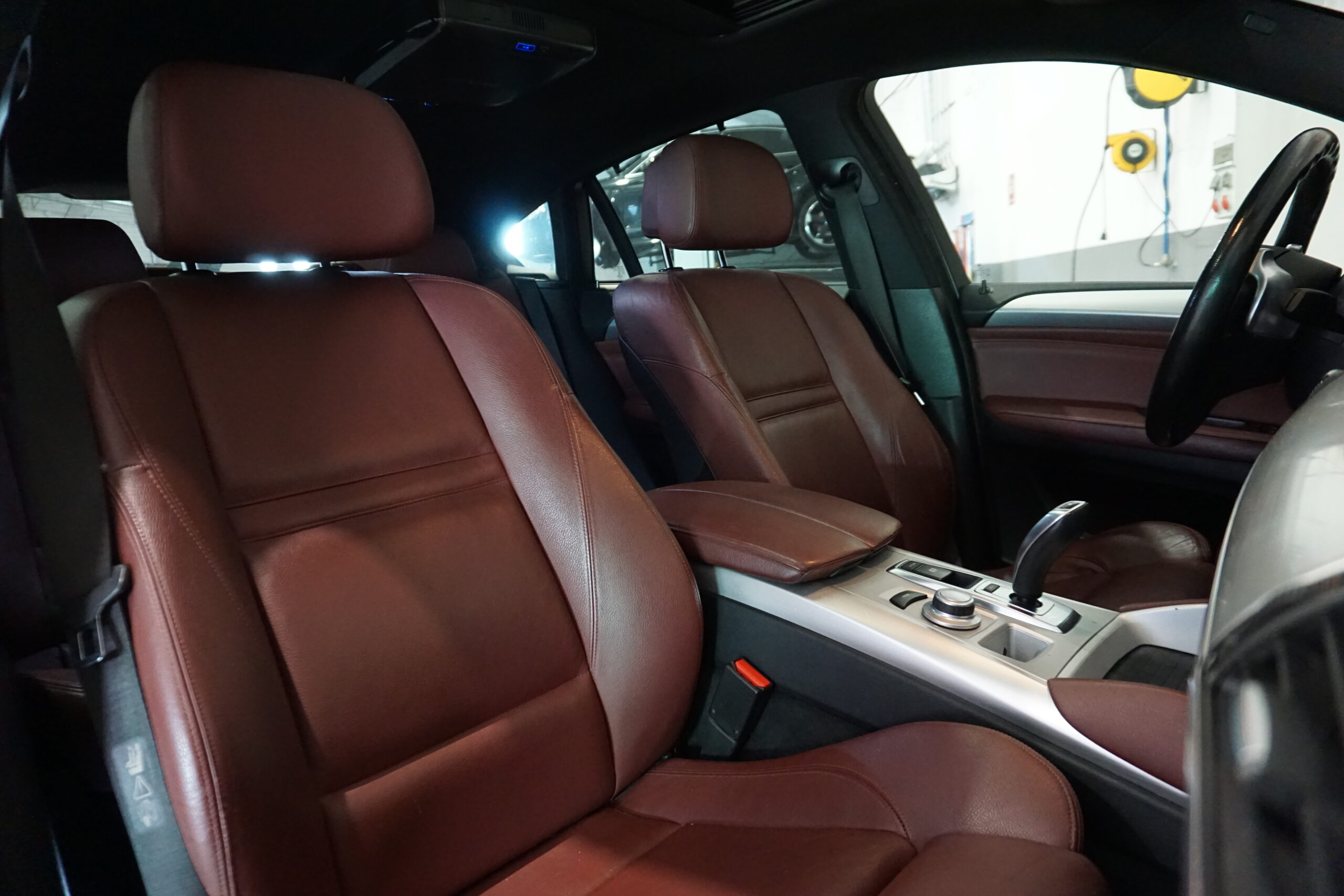 BMW X6 50i 4.4TT 408CV X-Drive