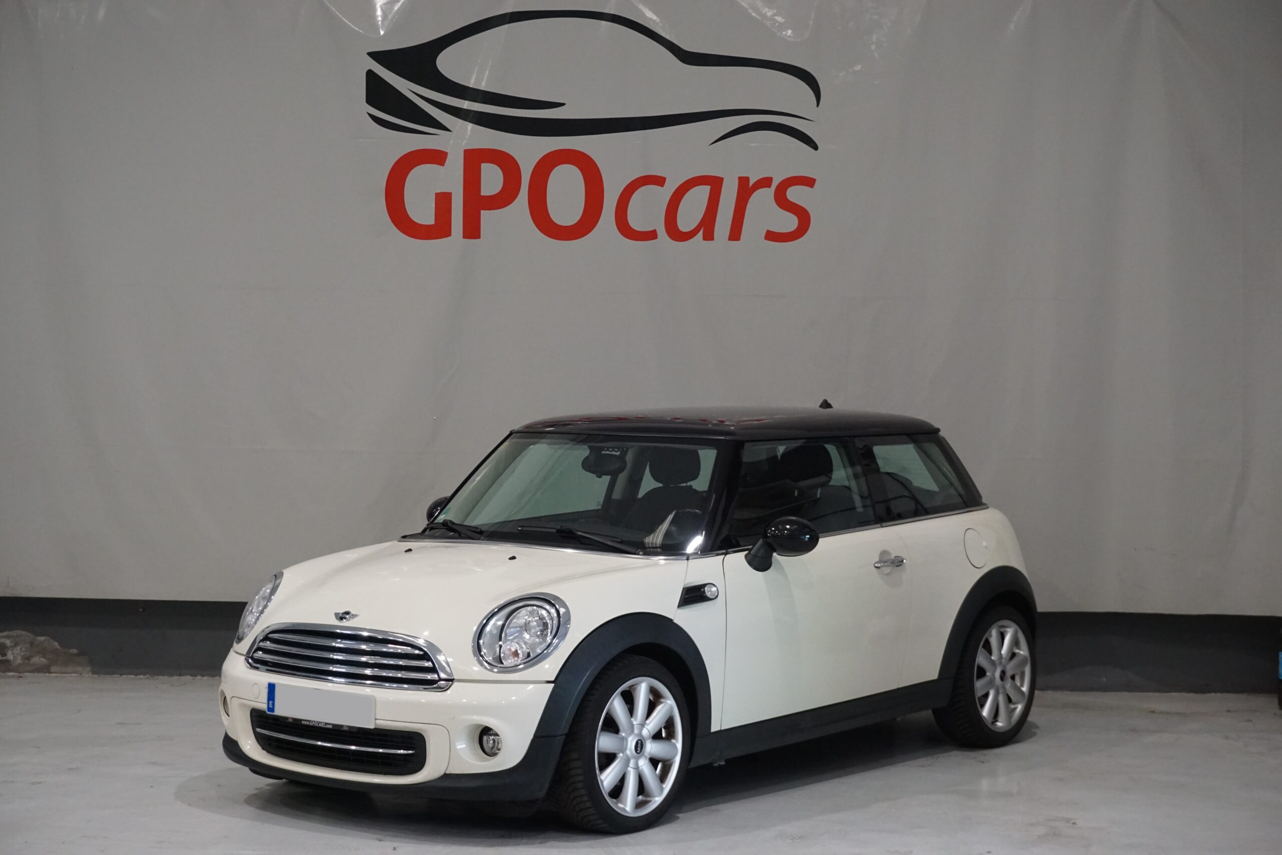 Mini Cooper 1.6i 122CV