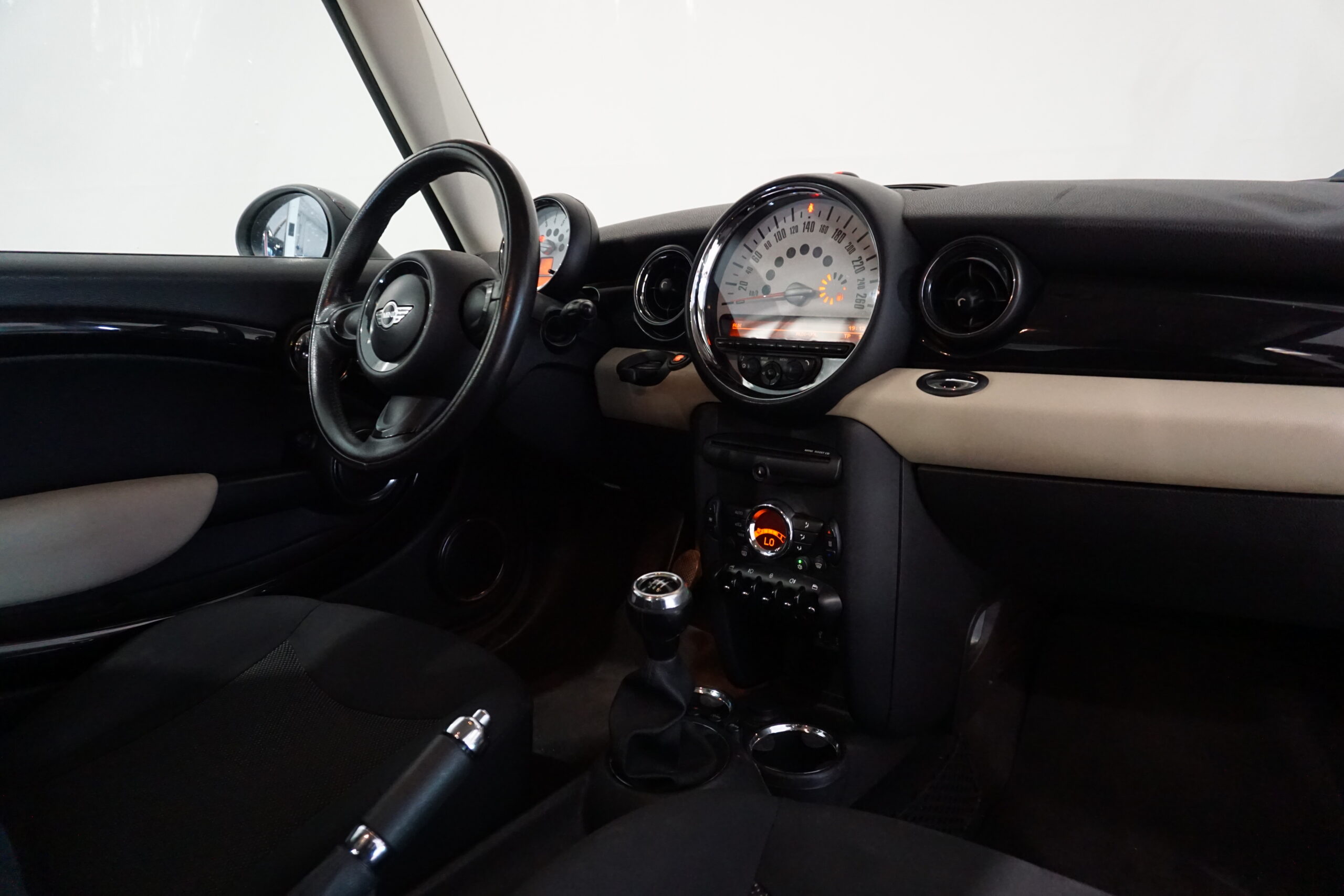 Mini Cooper 1.6i 122CV