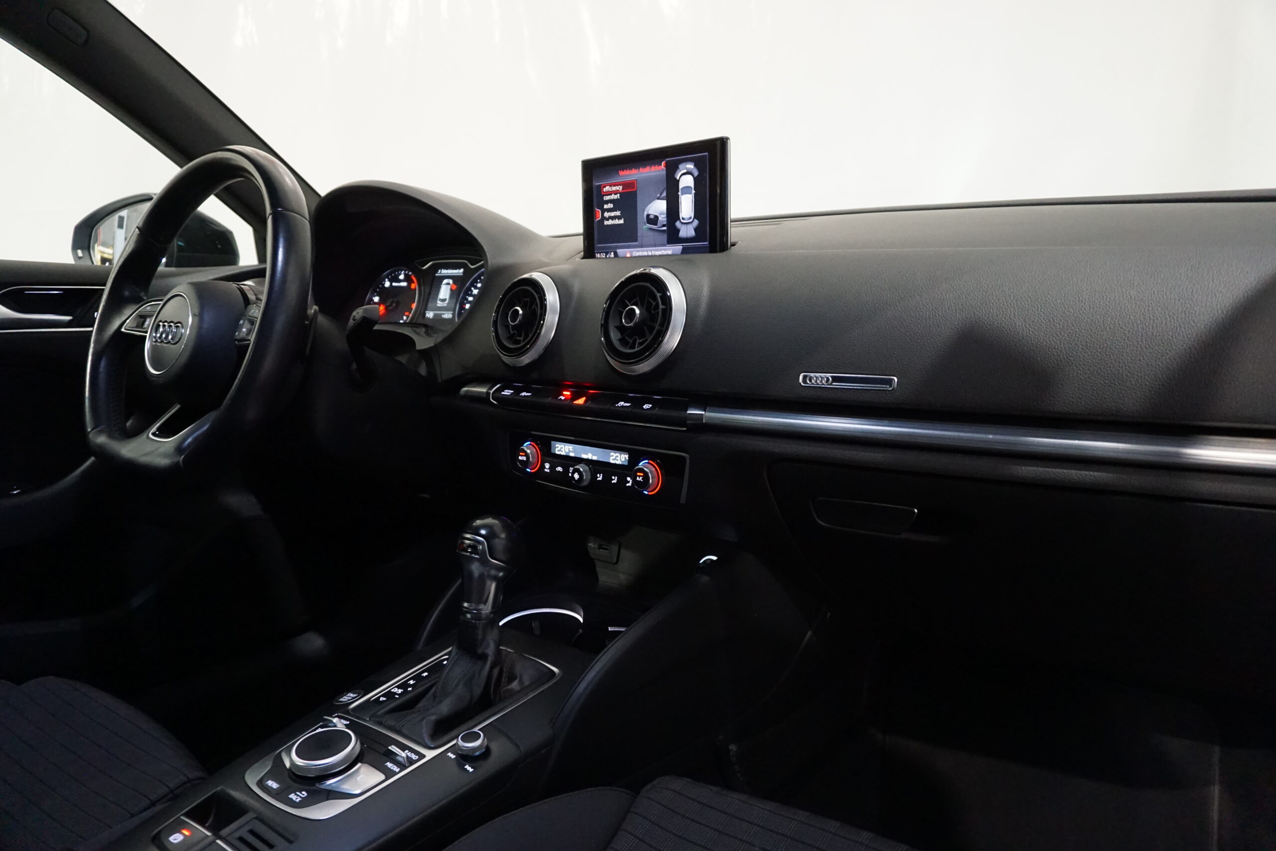 Audi A3 Sportback 2.0TDI 150CV S-Tronic Black Line