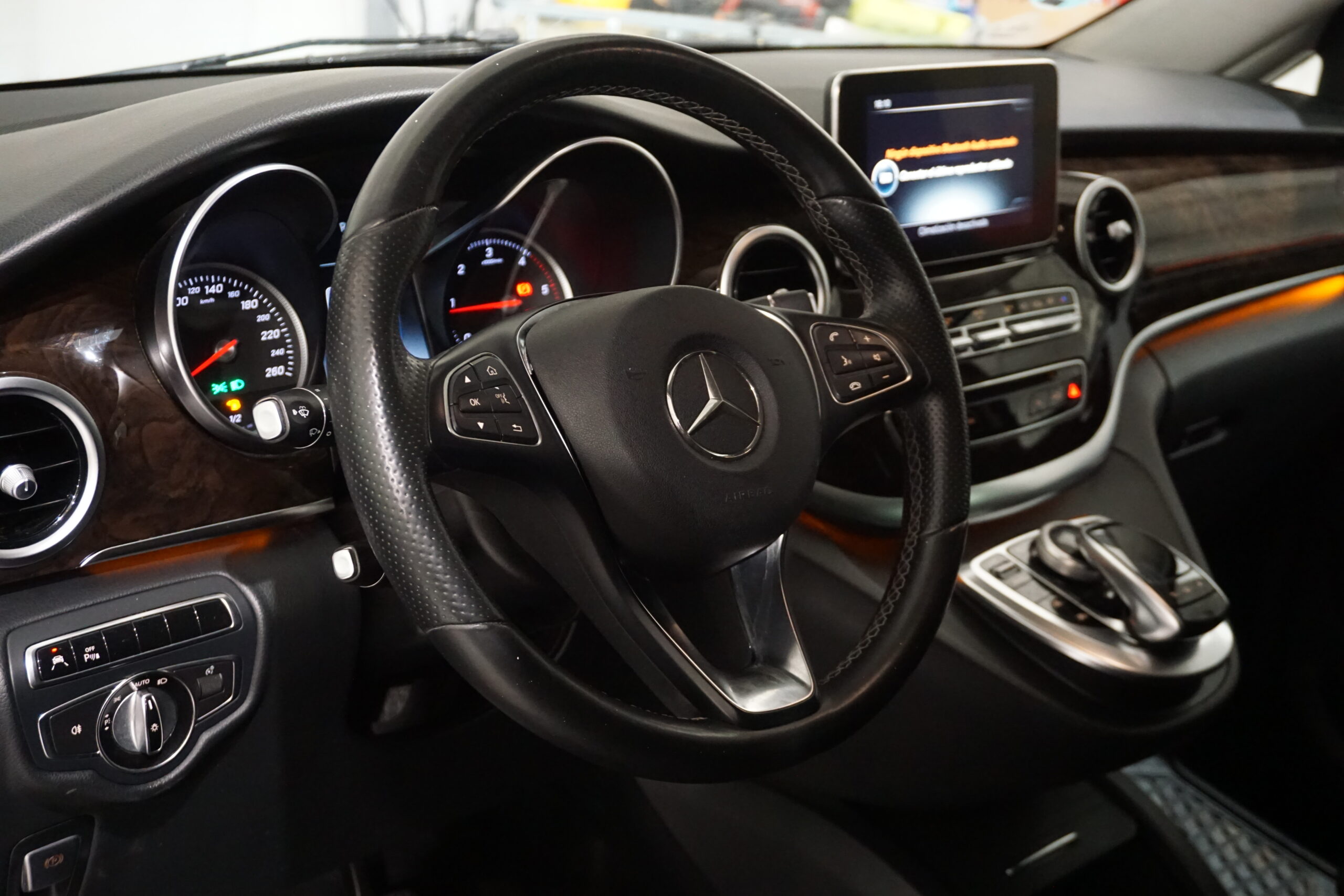 Mercedes-Benz V250 BlueTec 2.2D 190CV Avantgarde Extralarga